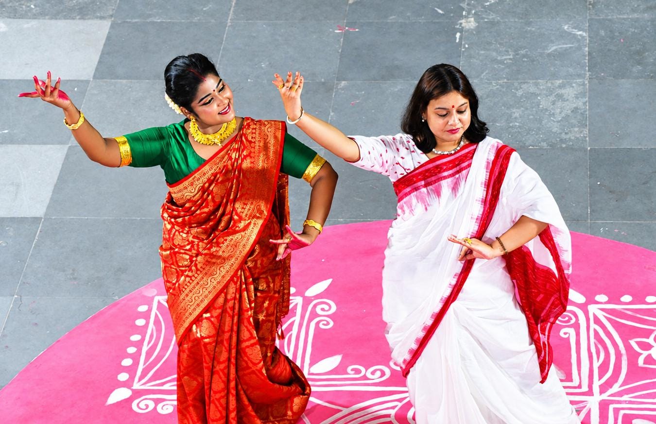 Purnangini - Teachers And Students In Harmony ( A Celebration Of Sharodutsav)
